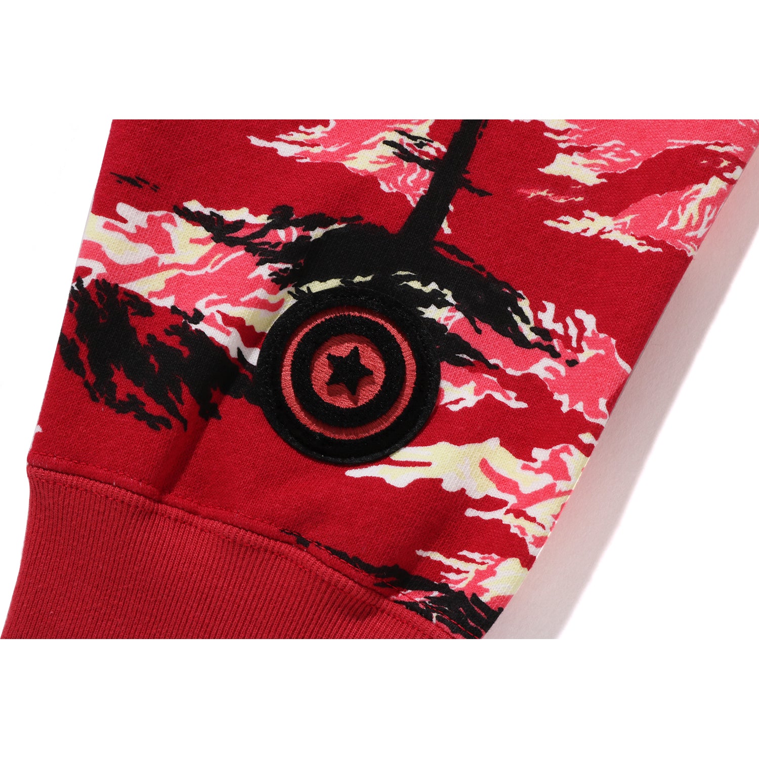 001ZPL301313_RED_E.jpg